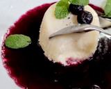 Foto del paso 3 de la receta: Panna cotta con coulis de arándanos