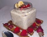 A picture of step 3 of Banana Dates Overnight Oats.
