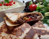 Φωτογραφία βήματος 6 της συνταγής Quesadillas με κιμά/λαχανικά και dip αβοκάντο