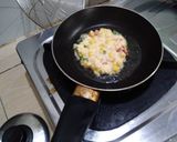 Foto langkah ke 2 dari resep Cheese Corn Fritters.