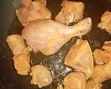 A picture of step 5 of Murgh choly.