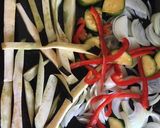 Foto del paso 1 de la receta: Pollo al horno con verduras