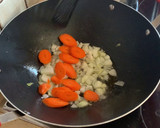 Foto del paso 2 de la receta: Noodles con setas y langostinos