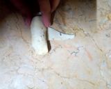 A picture of step 4 of Crispy rectangular samosas.