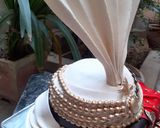 A picture of step 13 of Nikah Themed Cake.