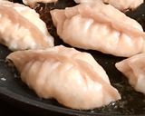 Hình bước làm 9 của món Bánh Xếp Mandu Hàn Quốc Nhân Thịt Heo Chiên Nước