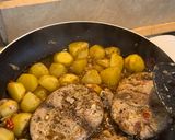 A picture of step 4 of Home cooked Bluefin Tuna in Soy Sauce.