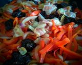 Foto del paso 5 de la receta: Gratín de vegetales bañados con leche al ajo y canela