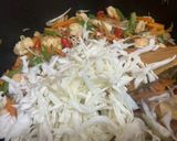 A picture of step 5 of Malaysian style Mie goreng.
