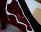 Foto del paso 5 de la receta: Tacón de Chocolate con Bombones Rellenos