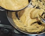 A picture of step 3 of Makhana rewri and chikki.
