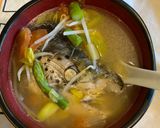 Hình bước làm 2 của món Canh đầu cá salmon nấu măng tây