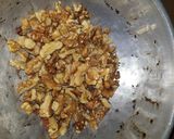 வால்நட் டிராப்ஸ் (Walnut drops recipe in tamil) ரெசிபி ஸ்டேப் 2 புகைப்படம்