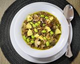 Foto del paso 6 de la receta: Lentejas con setas, edamame y manzana al curry