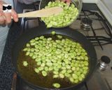 Foto del paso 2 de la receta: Habas con cebolla