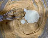 Foto del paso 4 de la receta: Pound cake con chocolate