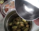 A picture of step 3 of Chatpati Green Grapes Chutney.