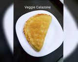 A picture of step 2 of Veggie calazone.