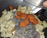 Foto langkah ke 4 dari resep Makaroni Spageti Sambal Pecel & Tumis Tahu-Wortel-Udang.