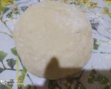 Foto del paso 3 de la receta: Medialunas! Rápidas sin manteca ni hojaldre!😋
