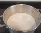 Foto del paso 1 de la receta: Helado de stracciatella bajo en azúcar (con heladera)