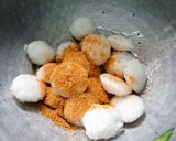 A picture of step 9 of Mini podi idli.