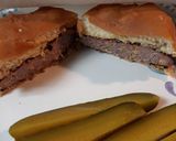 A picture of step 8 of Jalapeno Cheddarwurst Burgers.