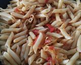 Foto del paso 3 de la receta: Macarrones con tomate, pimiento y huevo