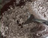 Foto langkah ke 1 dari resep Brownies Kukus ala amanda.