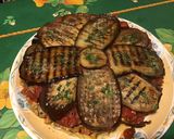 Une image de l'étape 11 de Aubergines grillées façon gâteau aux tomates, farce au chapon, pesto et emmental.