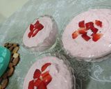 صورة لخطوة 2 من وصفة موس الفراولة 😍😍