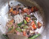 A picture of step 2 of Peas pulao.