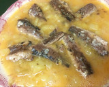 Foto del paso 2 de la receta: Tortilla de patata, cebolla y sardinas en aceite