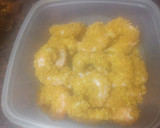 Foto del paso 3 de la receta: Bombones de langostinos crujientes con alioli express