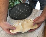 Foto del paso 15 de la receta: Pizza calzone de jamón york y queso