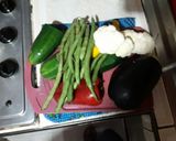 Foto del paso 1 de la receta: Verduras salteadas acompañado de carne en salsa de champiñón