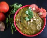 A picture of step 5 of Palak kadhi.