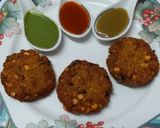 A picture of step 11 of South Indian Chana Dal Pakoda (Vada).
