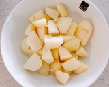 Hình bước làm 2 của món Creamy Potato Salad (Khoai Tây Trộn)🥔🥚🥗