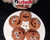 A picture of step 8 of Nutella cup cakes.