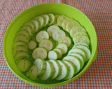 Foto del paso 9 de la receta: Patatas rústicas congeladas en Freidora de Aire con calabacín y mini salchichas al Microondas