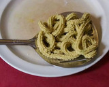 வெங்காய பூண்டு மணம் கலந்த முறுக்கு(murukku recipe in tamil) ரெசிபி ஸ்டேப் 3 புகைப்படம்