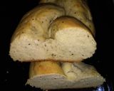 Foto del paso 4 de la receta: Pan casero trenzado con harina común