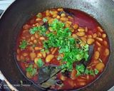 A picture of step 5 of Gujarati Vaal Nu Shaak (Lima Beans Curry).