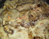 Foto del paso 8 de la receta: Chuletas de cerdo en crema de hongos y chorizo con puré de papas