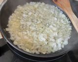 Foto del paso 1 de la receta: Pasta con salsa boloñesa y nueces