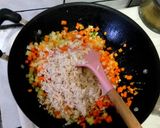 Foto langkah ke 4 dari resep Pastel Ayam Sayur.