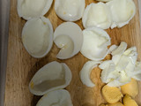 Huevos cocido con carne