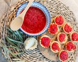 Foto del paso 1 de la receta: Canapés con confitura 🥣 de pimientos rojos🌶️ en Mambo Cecotec