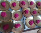 Foto langkah ke 5 dari resep Donat Buah Naga.